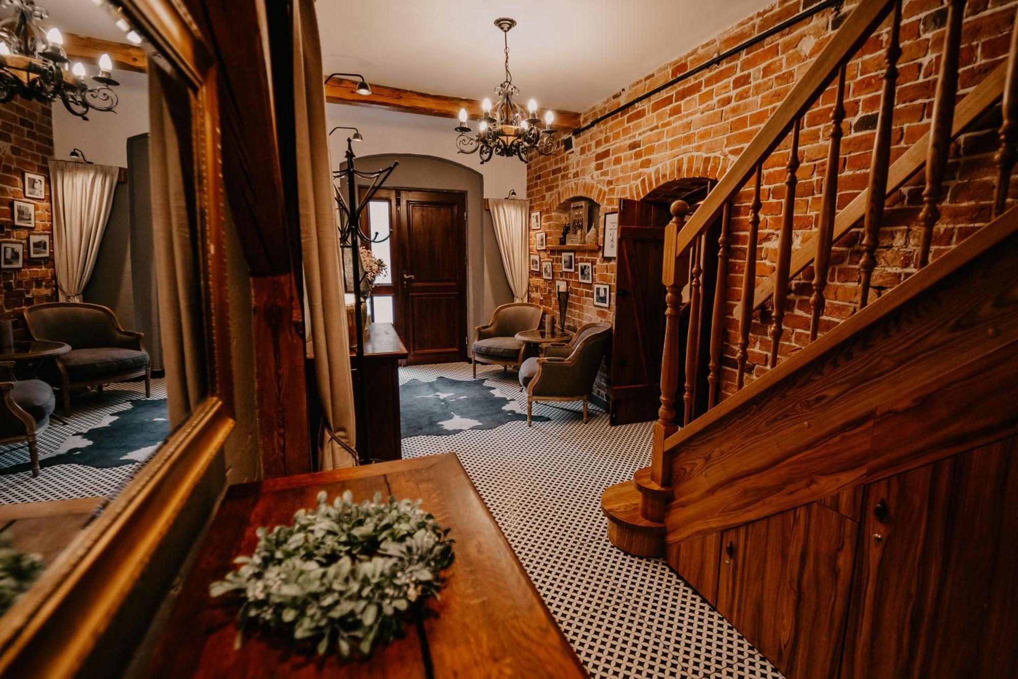 Villa Stary Mlyn W Brzeznicy Brzeznica  Exterior foto